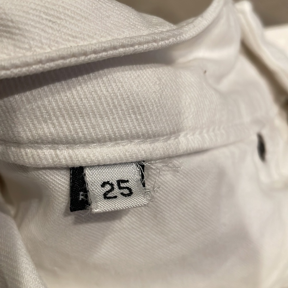 Dolce & Gabbana white distressed jeans in size 25 - Picture 6 of 6